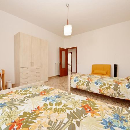 Appartamento Anna San Felice del Benaco Exterior photo